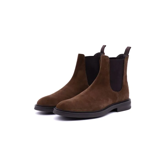 Chelsea boots 2025