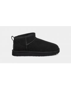 Svarta låga boots i mocka.