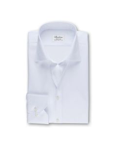 Stenströms vit skjorta med extra lång ärm. 