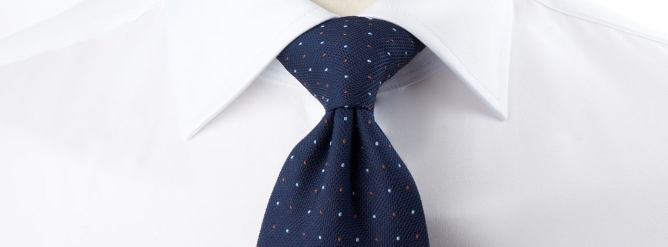 Tie Guide - Four-In-Hand & Windsor